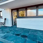 Privat bolig Dluga 100