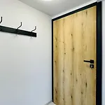 Dluga 100
