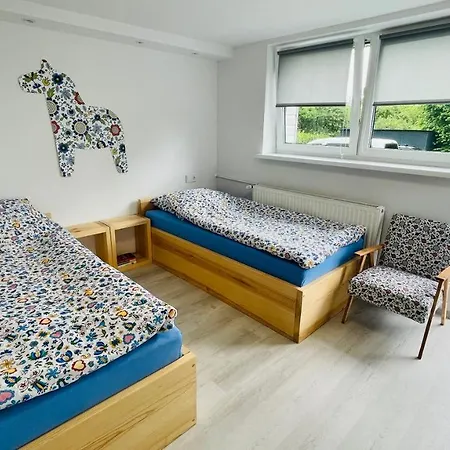 Privatunterkunft Dluga 100